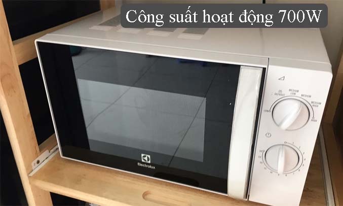 Lò vi sóng cơ không nướng Electrolux EMM2023MW dung tích 20 lít